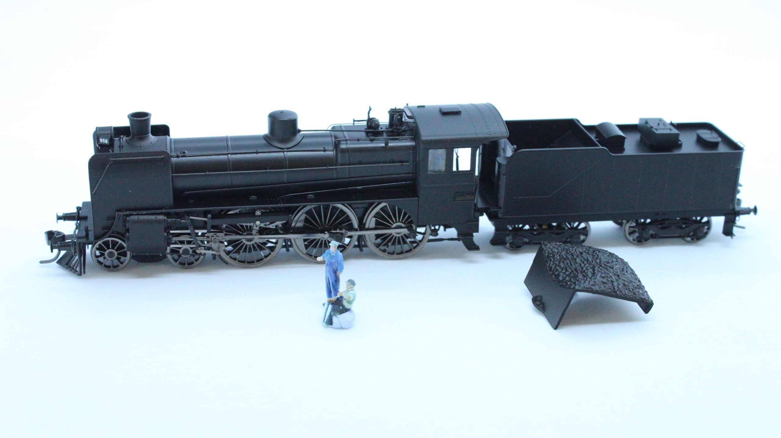 A2 955; 12V DC non-sound HO scale VR A2 Class 4-6-0